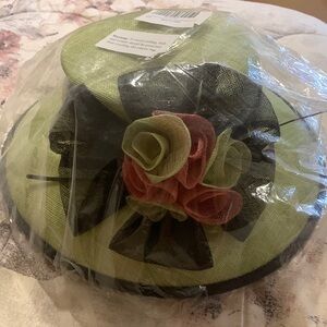 June’s Young Sunday Straw Hat